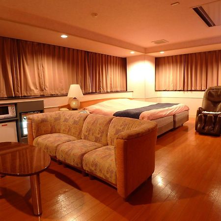 Golf Nirasaki Inter (Adults Only) Exterior foto
