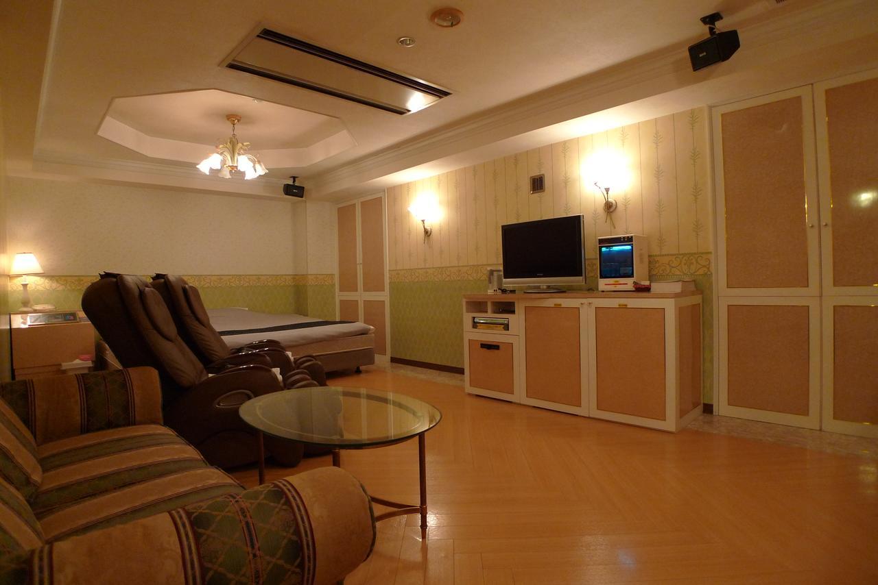 Golf Nirasaki Inter (Adults Only) Exterior foto