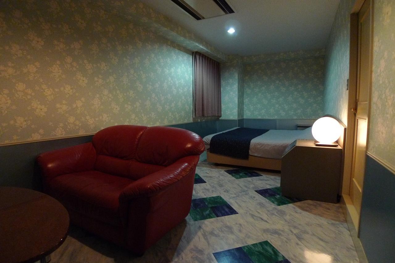Golf Nirasaki Inter (Adults Only) Exterior foto